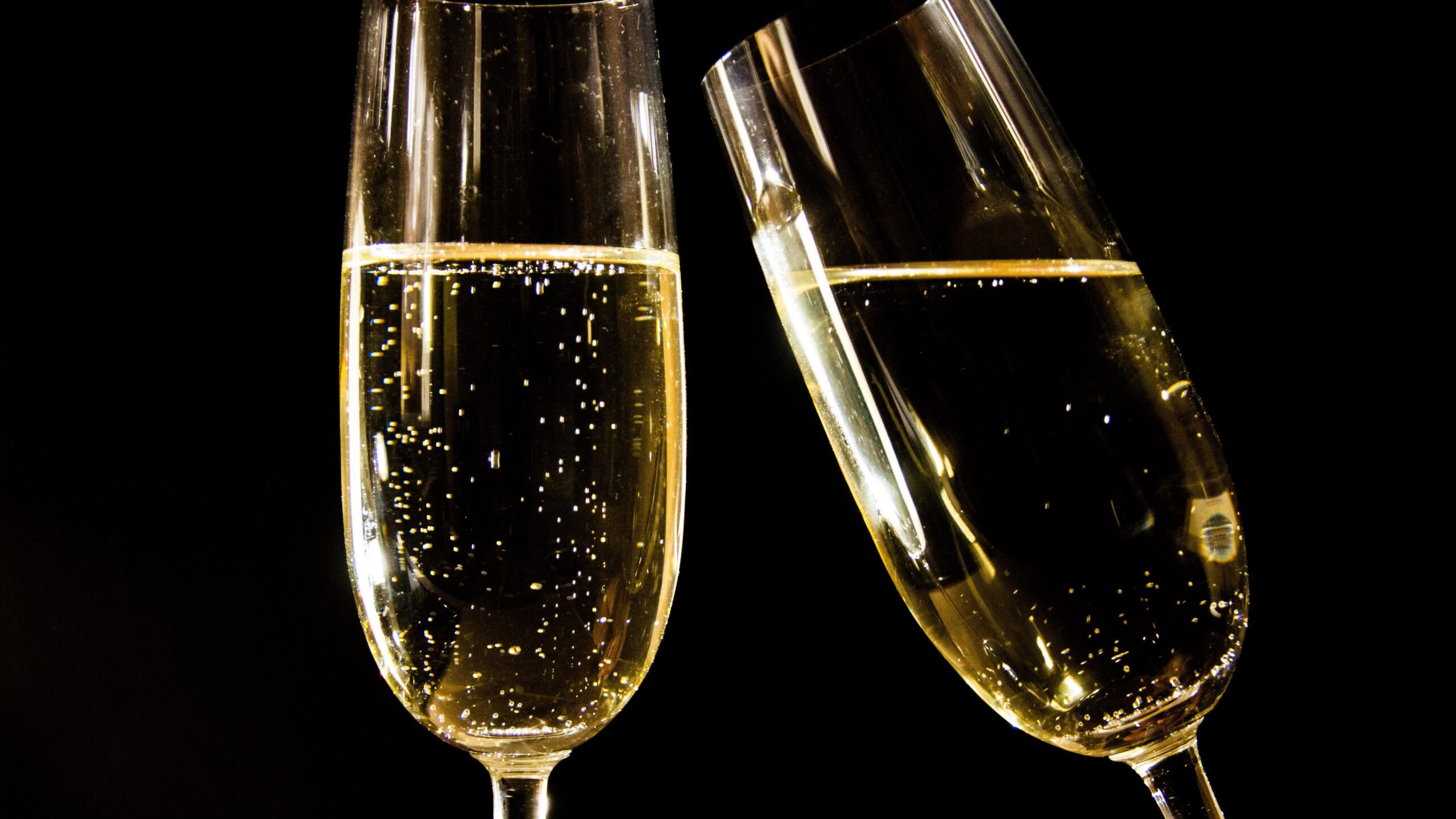 Hochzeitsgeschenke: Der umfassende Leitfaden zu Geldgeschenken, Sachgeschenken, Etikette, Kosten und internationalen Bräuchen 1 Hochzeitsgeschenke