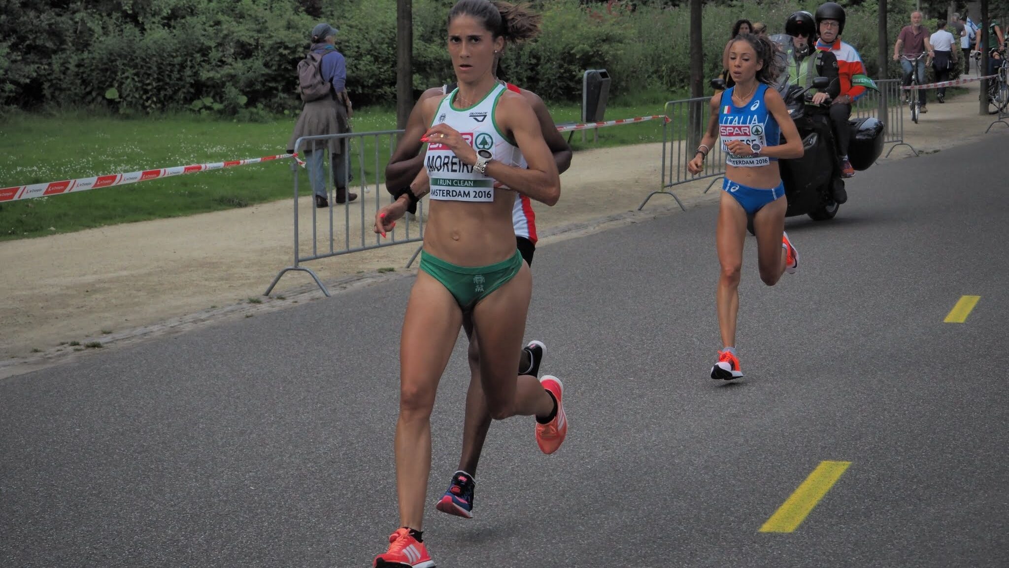 Halbmarathon und Marathon: Unterschiede, Trainingspläne, Vorbereitung und Ernährung im Überblick 1 Marathon