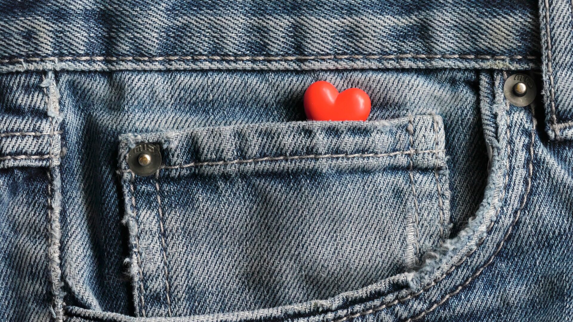 Slow Fashion - Wie Sie Ihren Kleiderschrank nachhaltig gestalten 3 Nachhaltige Jeans
