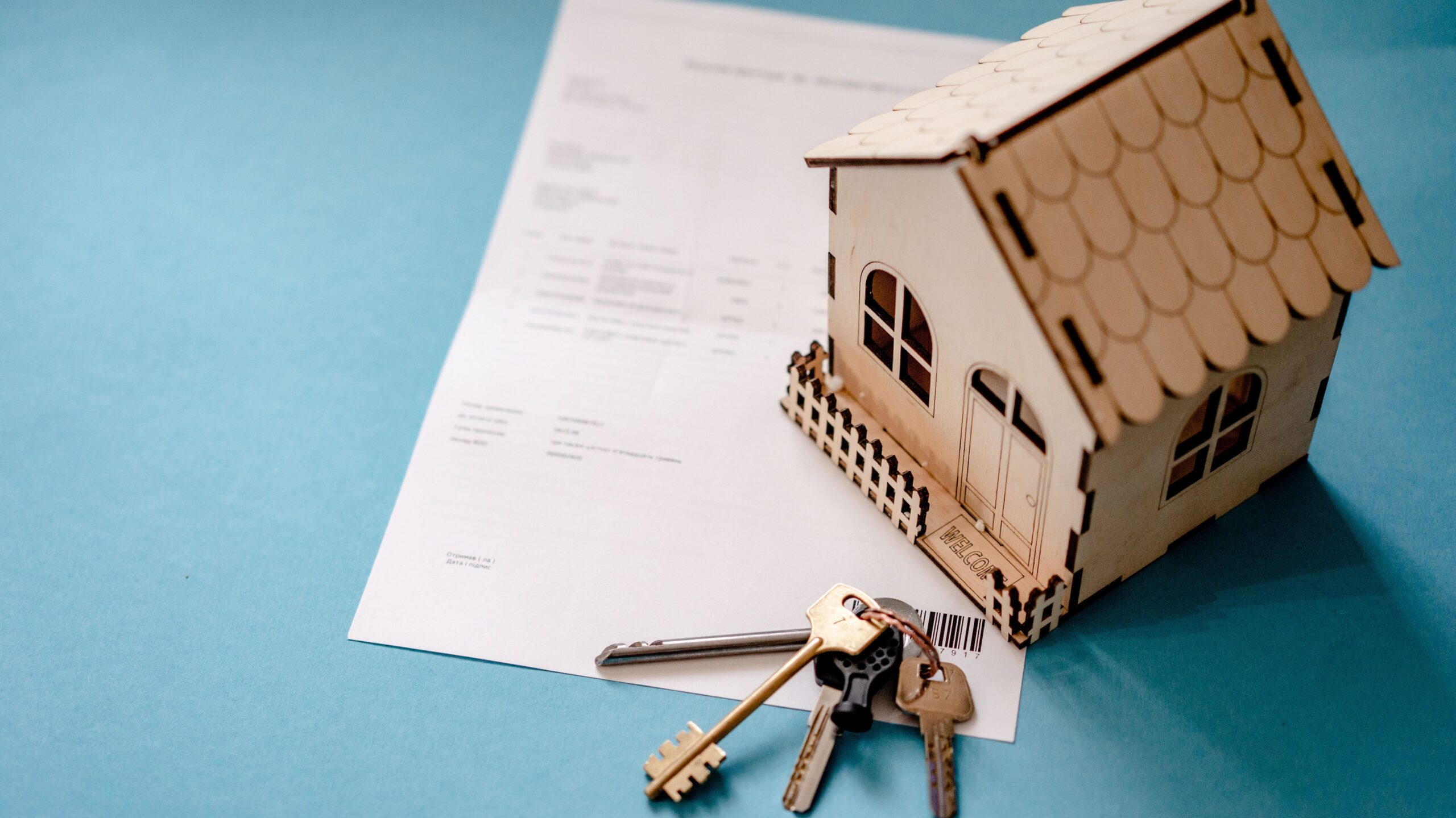 Kleine Wohnung einrichten: Die besten Ideen für mehr Platz, Stil und Wohnkomfort 1 oleksandrpidvalnyi real estate 6688945 edited scaled