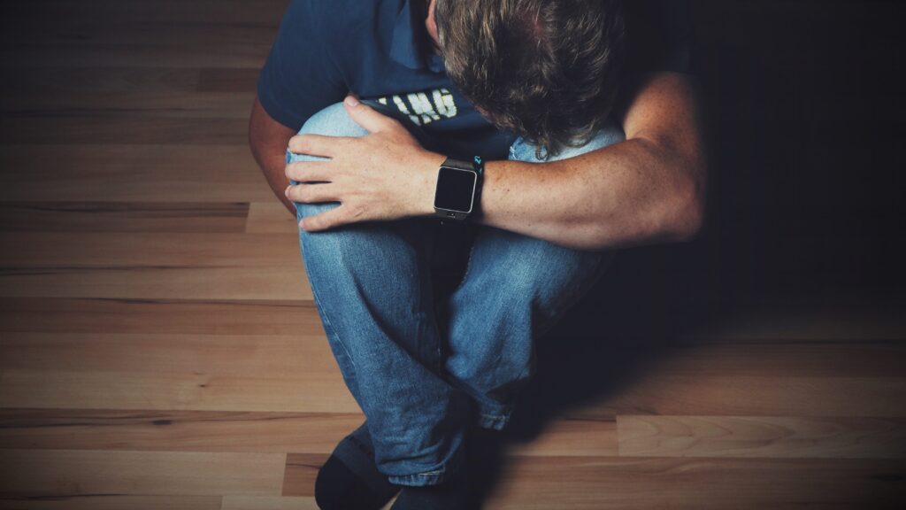 Winterdepression: Ursachen, Symptome, Hilfe und Behandlung 3 holgersfotografie man 2734073 edited