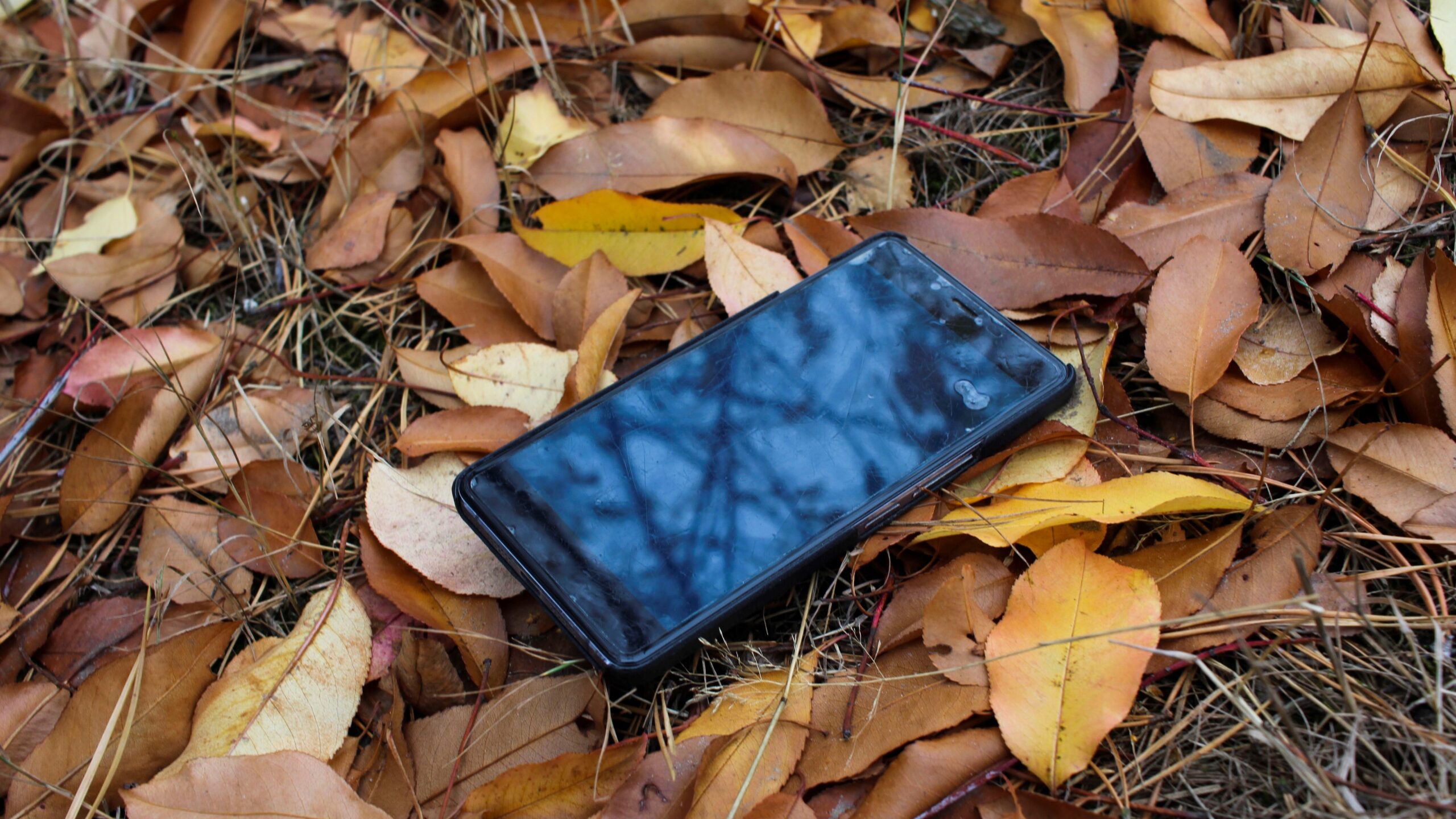 Handy verloren – was tun? Die wichtigsten Schritte 2 un perfekt mobile 3784238 edited scaled
