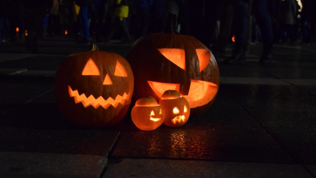 Kürbis schnitzen: Die besten Ideen für Halloween 3 Kürbis schnitzen